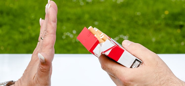 5 Health Benefits of Stopping Smoking